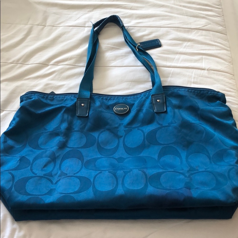 Coach tote purse